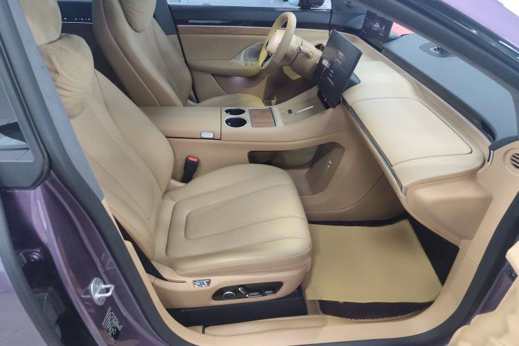 Used Hima Luxeed R7 2024 Pure Electric 667km Pro Interior 7