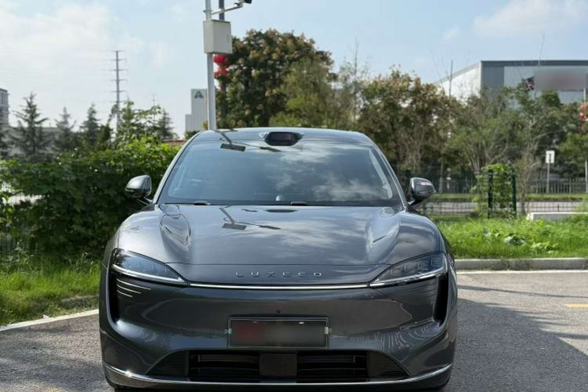 Used Hima Luxeed R7 2025 Range-Extended Version 251 km Max Exterior 1