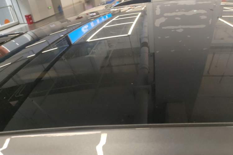 Used Hima Luxeed R7 2024 All-Electric 736 km Ultra Roof