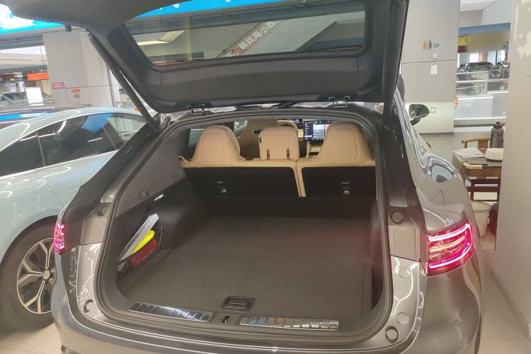 Used Hima Luxeed R7 2024 All-Electric 736 km Ultra Trunk