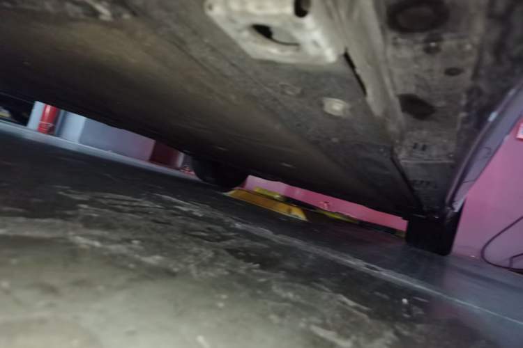Used Hima Luxeed R7 2024 All-Electric 736 km Ultra Chassis Front Left