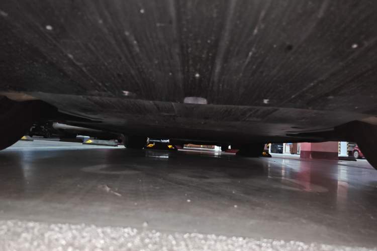 Used Hima Luxeed R7 2024 All-Electric 802 km Max Chassis Front