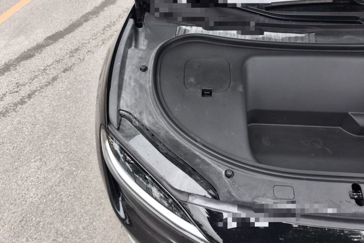 Used Hima Luxeed R7 2024 All-Electric 736 km Ultra Engine Bay Right
