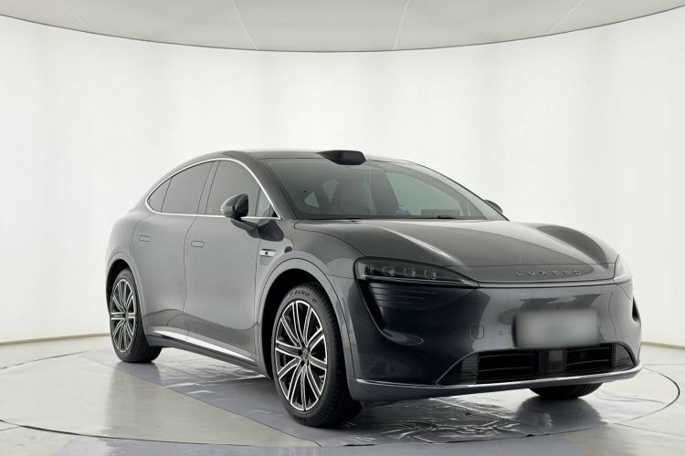 Used Hima Luxeed R7 2024 All-Electric 667 km Max Exterior 1