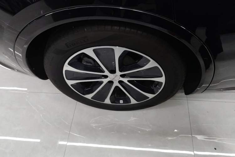 Used Hima Luxeed R7 2024 Pure Electric 667km Pro Exterior 5