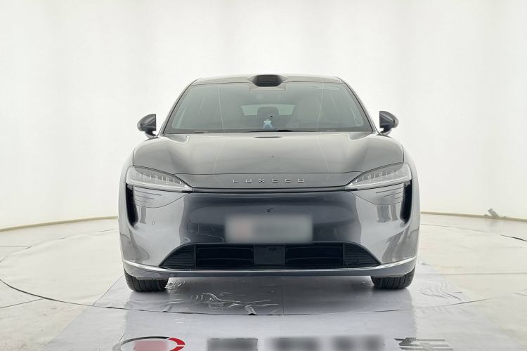 Used Hima Luxeed R7 2024 All-Electric 667 km Max Exterior 6
