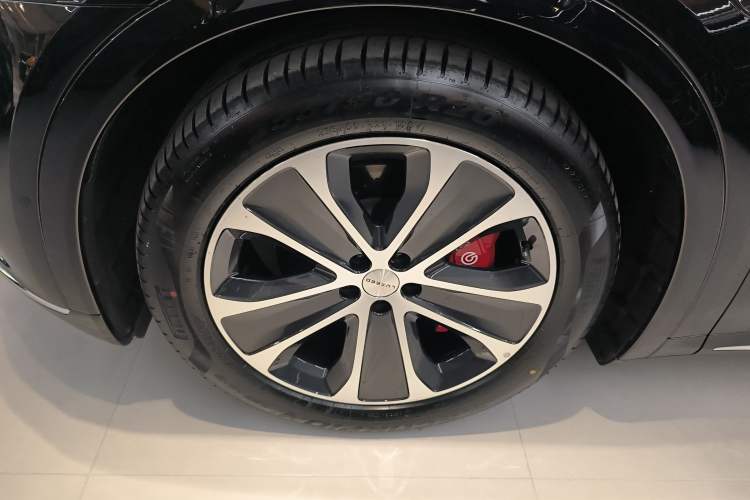 Used Hima Luxeed R7 2024 All-Electric 736 km Ultra Exterior 7