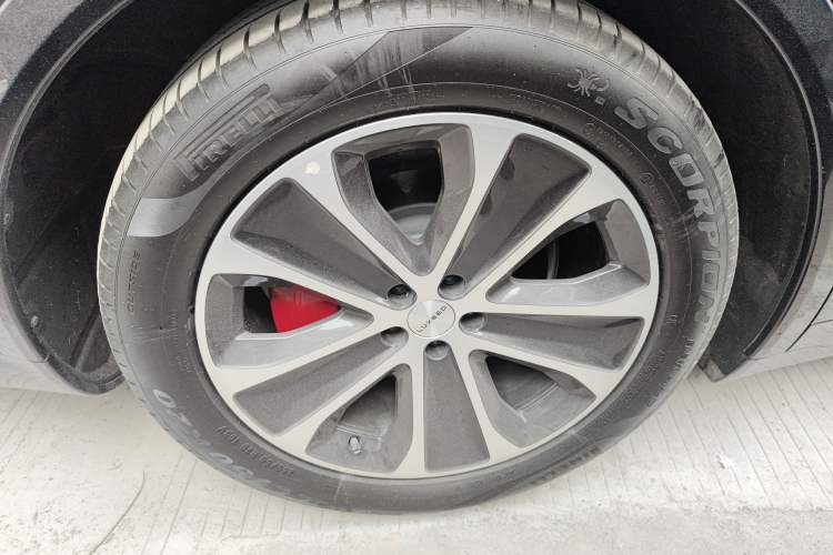 Used Hima Luxeed R7 2024 All-Electric 736 km Ultra Exterior 8