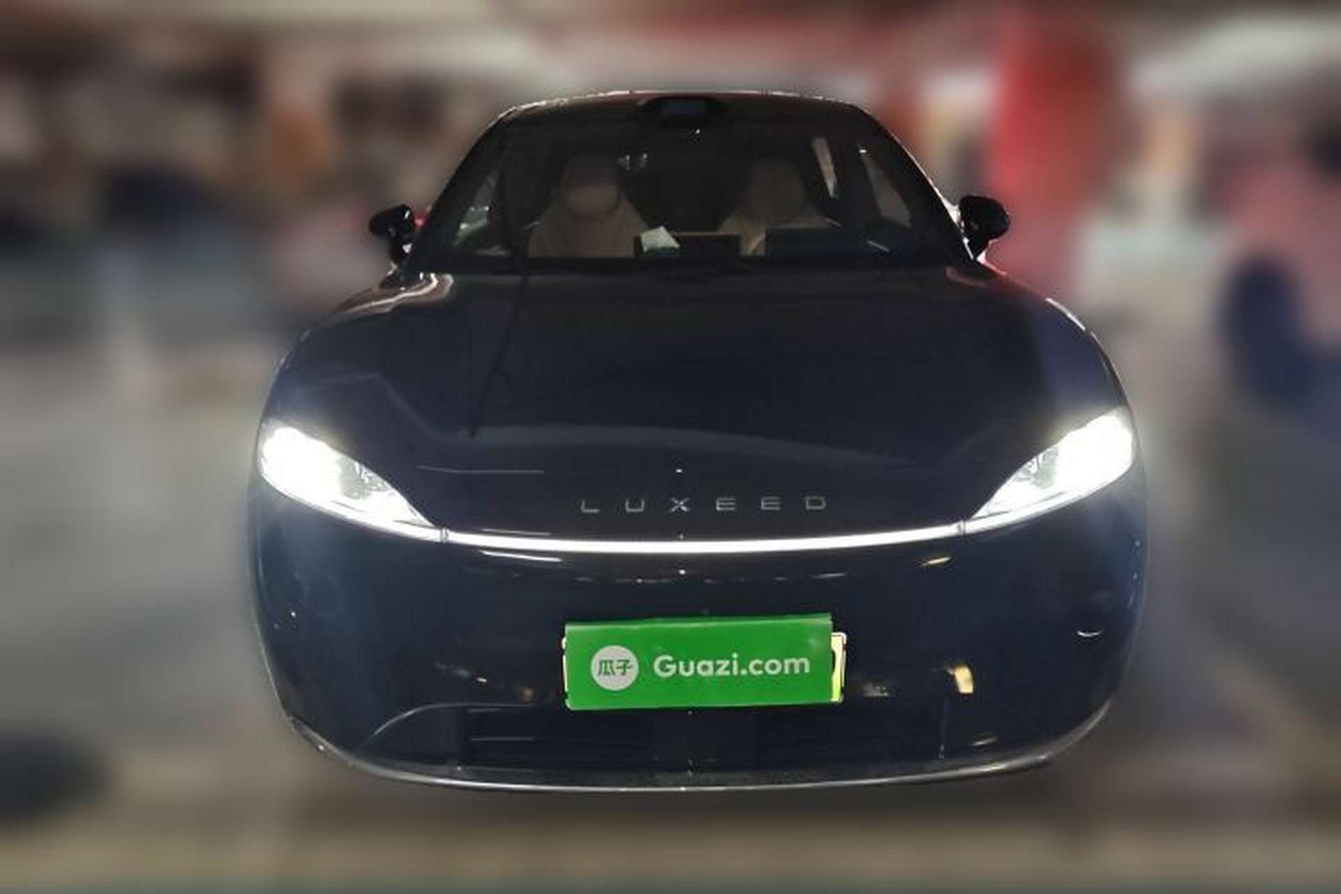 Used Hima Luxeed R7 2024 All-Electric 802 km Max Front