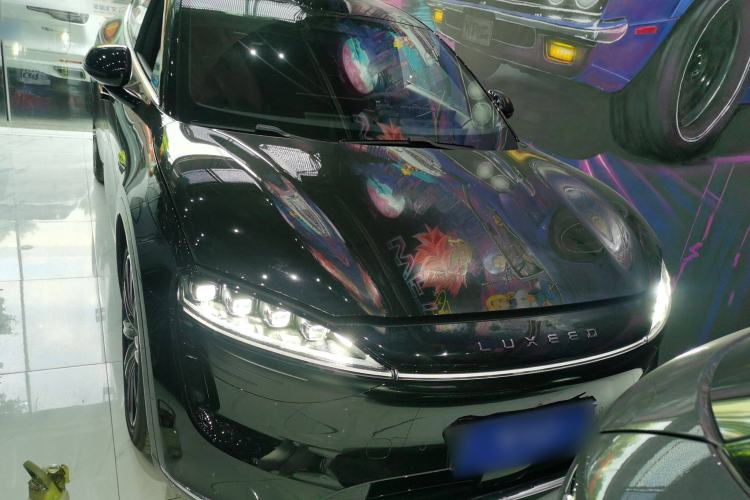 Used Hima Luxeed R7 2024 All-Electric 736 km Ultra Front