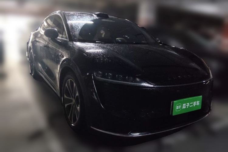 Used Hima Luxeed R7 2024 All-Electric 802 km Max Front Right 45 Deg