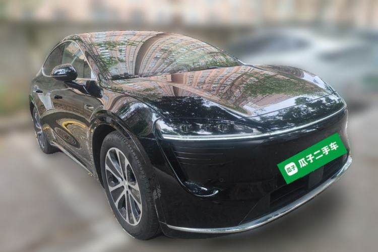 Used Hima Luxeed R7 2024 Pure Electric 667km Pro Front Right 45 Deg