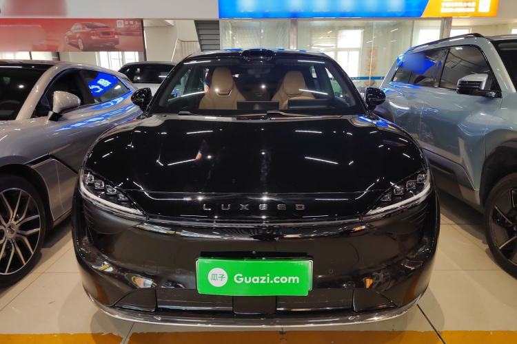Used Hima Luxeed R7 2024 All-Electric 736 km Ultra Front