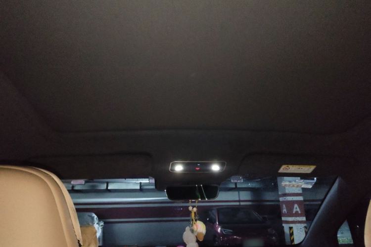 Used Hima Luxeed R7 2024 All-Electric 802 km Max Headliner