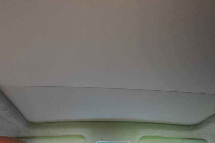 Used Hima Luxeed R7 2024 All-Electric 736 km Ultra Headliner