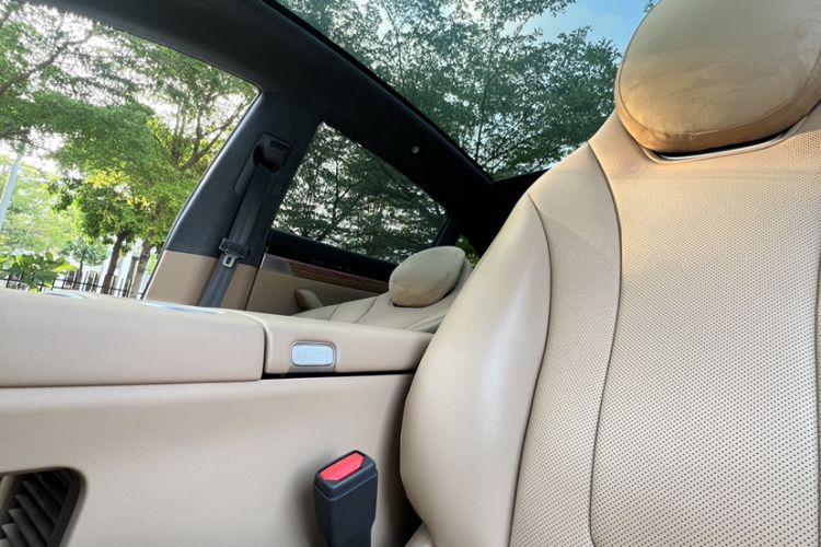 Used Hima Luxeed R7 2024 All-Electric 736 km Ultra Interior 15