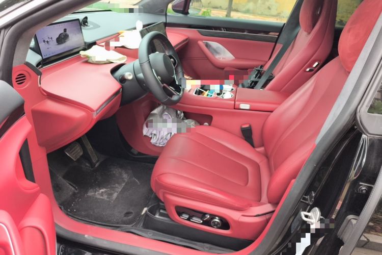 Used Hima Luxeed R7 2024 All-Electric 736 km Ultra Left Front Seat