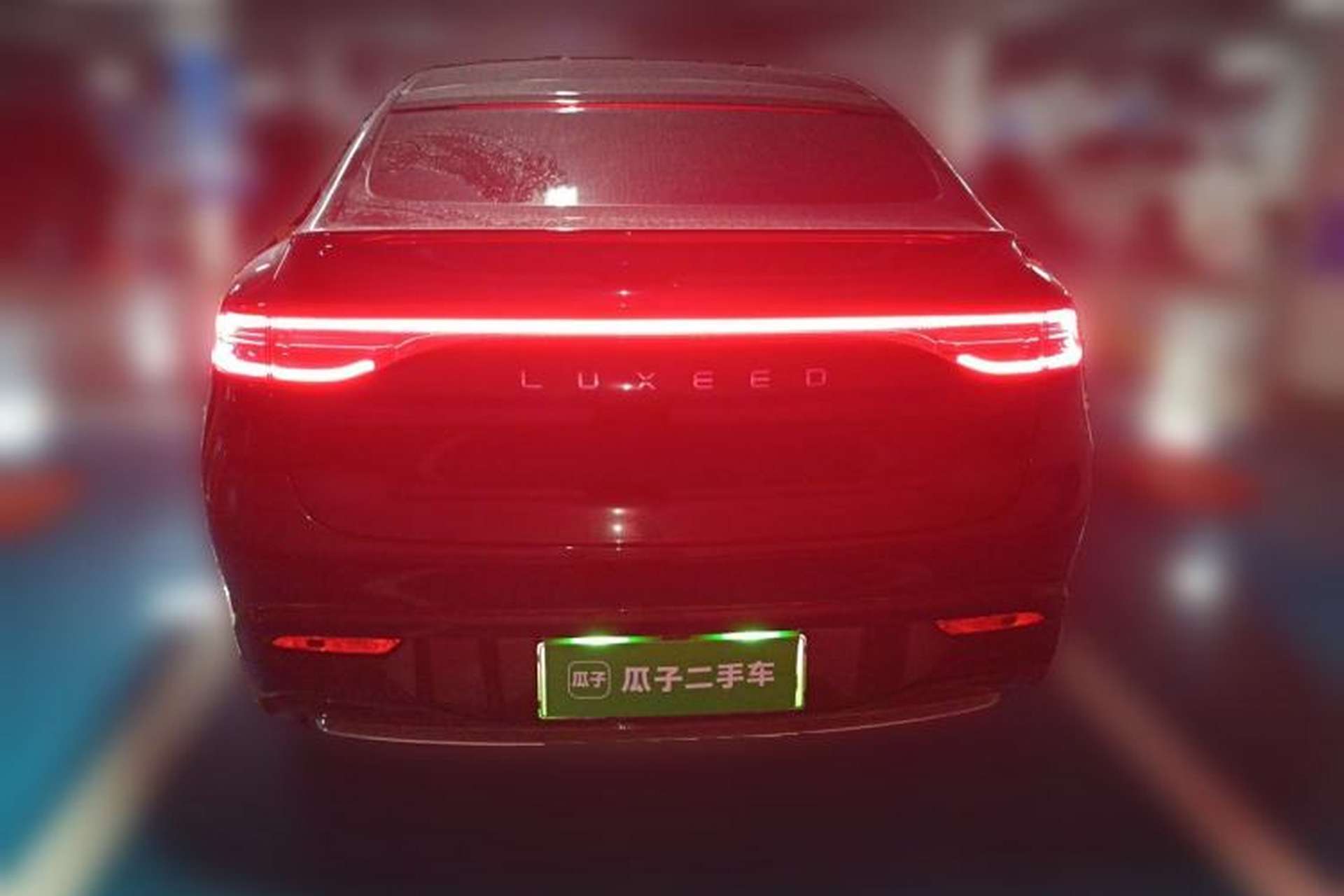 Used Hima Luxeed R7 2024 All-Electric 802 km Max Rear