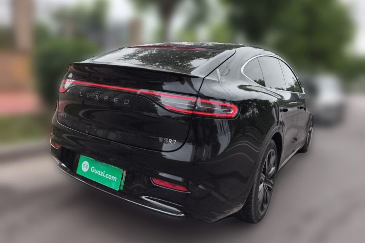 Used Hima Luxeed R7 2024 All-Electric 736 km Ultra Rear Right 45 Deg
