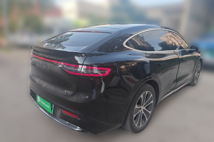 Used Hima Luxeed R7 2024 Pure Electric 667km Pro Rear Right 45 Deg