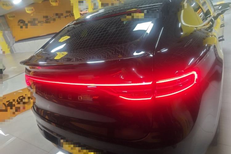 Used Hima Luxeed R7 2024 All-Electric 802 km Max Rear
