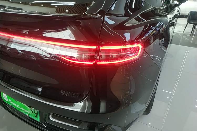 Used Hima Luxeed R7 2024 All-Electric 736 km Ultra Right Rear Taillight