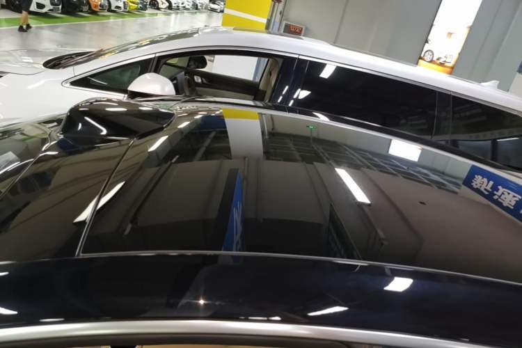 Used Hima Luxeed R7 2024 All-Electric 736 km Ultra Roof