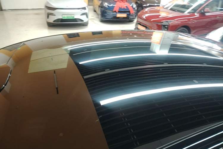 Used Hima Luxeed R7 2024 All-Electric 736 km Ultra Roof