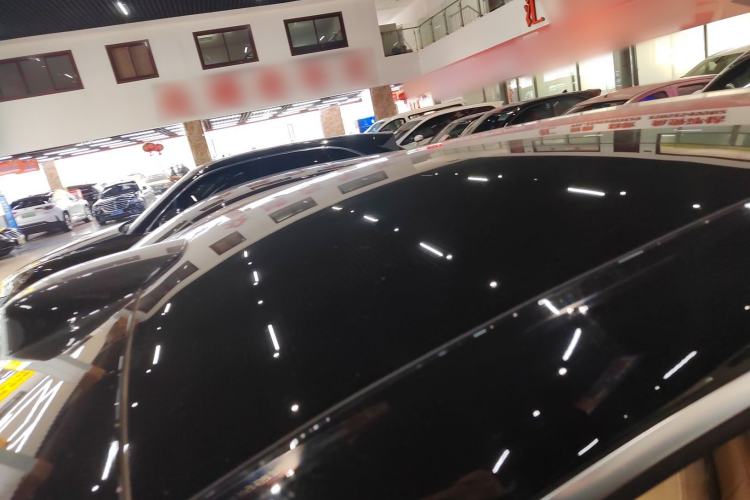 Used Hima Luxeed R7 2024 All-Electric 736 km Ultra Roof