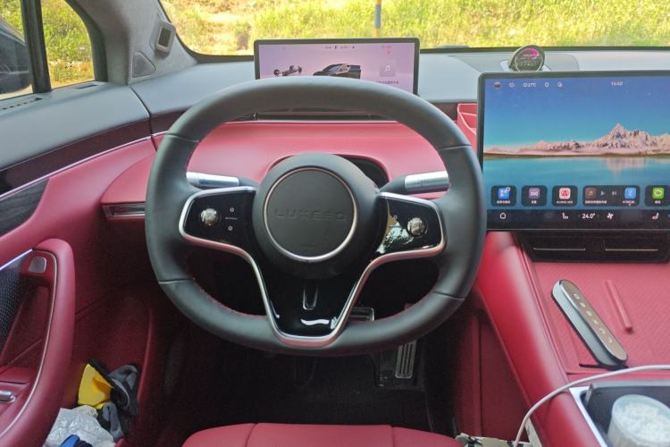 Used Hima Luxeed R7 2024 All-Electric 736 km Ultra Steering Wheel