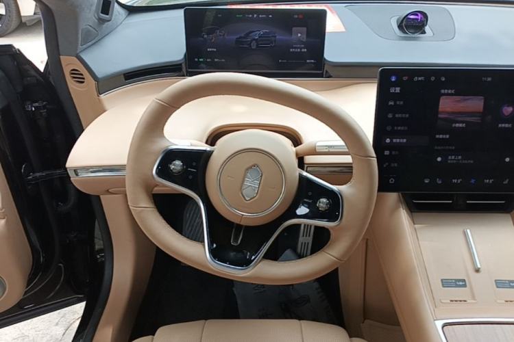 Used Hima Luxeed R7 2024 Pure Electric 667km Pro Steering Wheel