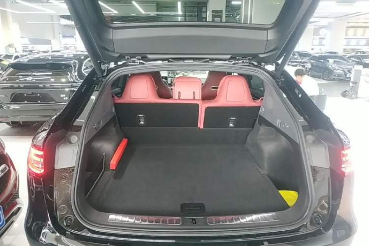 Used Hima Luxeed R7 2024 All-Electric 736 km Ultra Trunk