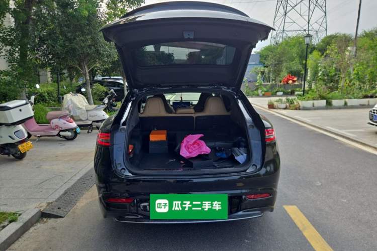 Used Hima Luxeed R7 2024 Pure Electric 667km Pro Trunk