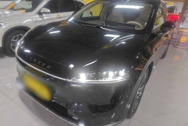 Used Hima Luxeed R7 2024 All-Electric 802 km Max