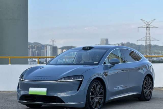 Used Hima Luxeed R7 2024 All-Electric 667 km Max