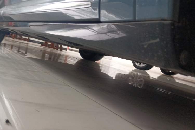 Used Hima Luxeed R7 2024 All-Electric 736 km Ultra Chassis Front Right