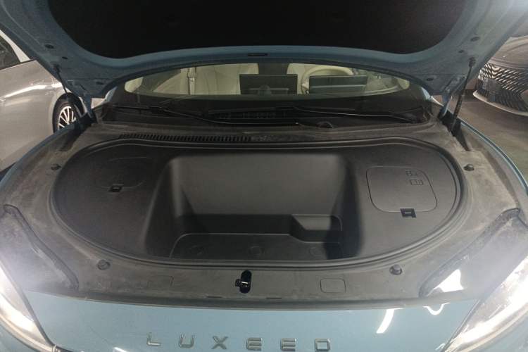 Used Hima Luxeed R7 2024 All-Electric 736 km Ultra Engine Bay