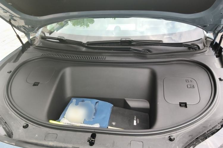 Used Hima Luxeed R7 2024 All-Electric 736 km Ultra Engine Bay