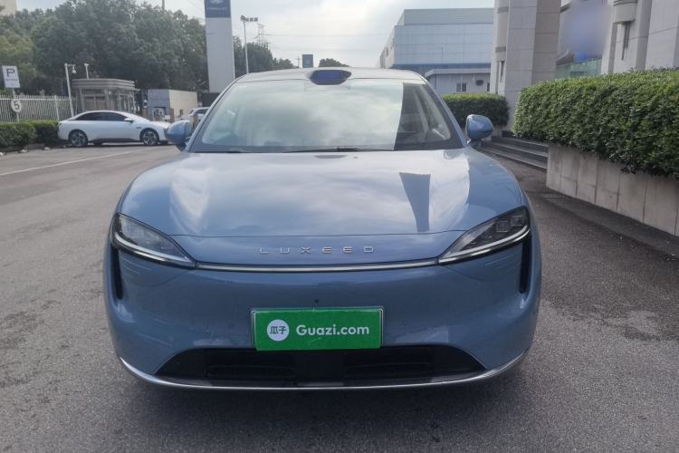 Used Hima Luxeed R7 2024 All-Electric 736 km Ultra Exterior 1