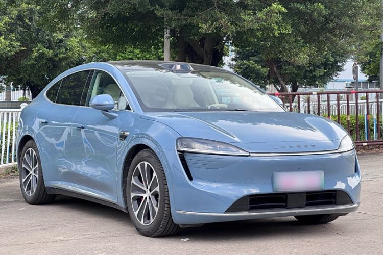 Used Hima Luxeed R7 2024 All-Electric 736 km Ultra Exterior 1
