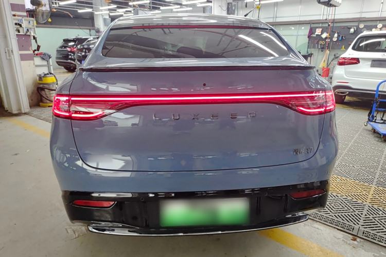 Used Hima Luxeed R7 2024 All-Electric 736 km Ultra Exterior 4