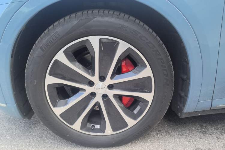Used Hima Luxeed R7 2024 All-Electric 736 km Ultra Exterior 7