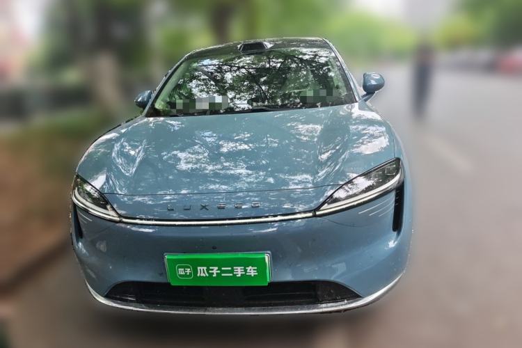 Used Hima Luxeed R7 2024 All-Electric 736 km Ultra Front
