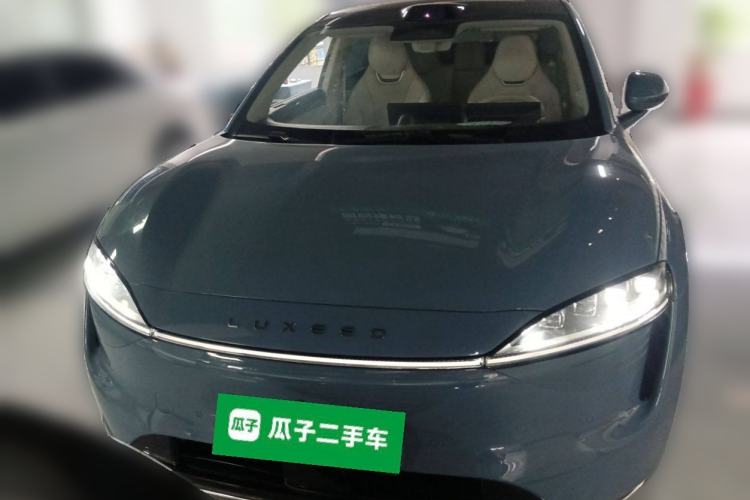 Used Hima Luxeed R7 2024 All-Electric 736 km Ultra Front