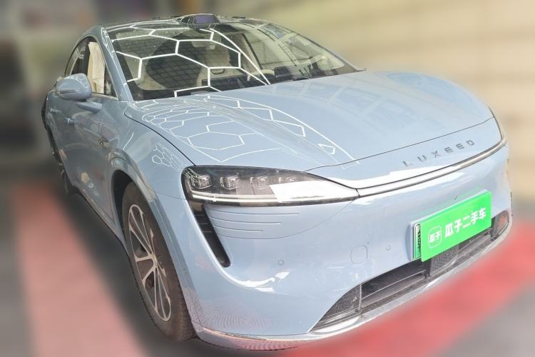 Used Hima Luxeed R7 2024 All-Electric 667 km Max Front Right 45 Deg