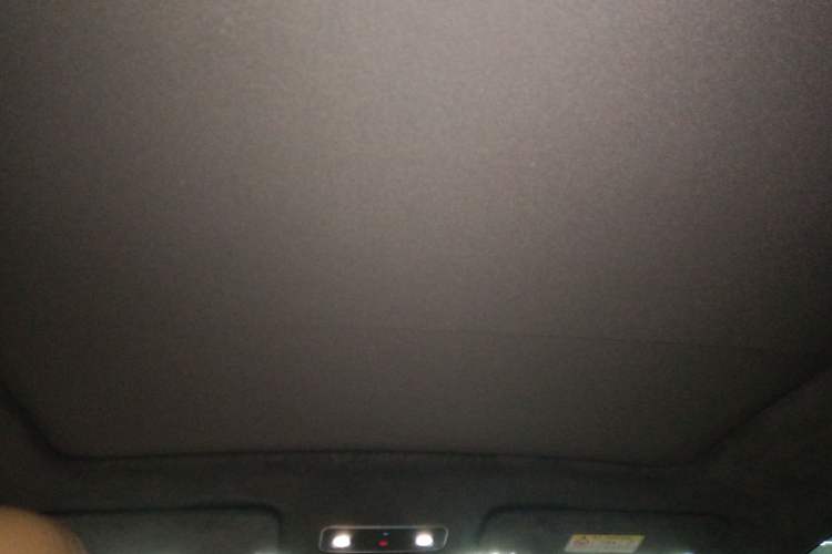 Used Hima Luxeed R7 2024 All-Electric 667 km Max Headliner