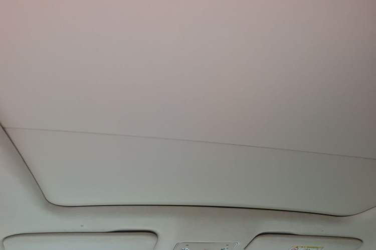 Used Hima Luxeed R7 2024 All-Electric 736 km Ultra Headliner
