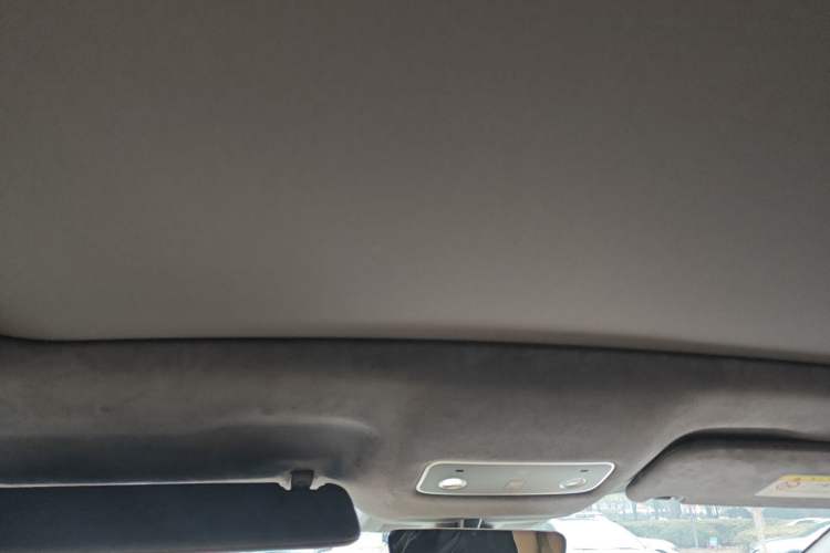 Used Hima Luxeed R7 2024 All-Electric 667 km Max Headliner