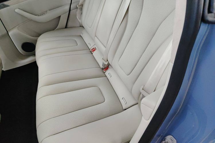 Used Hima Luxeed R7 2024 All-Electric 736 km Ultra Interior 1