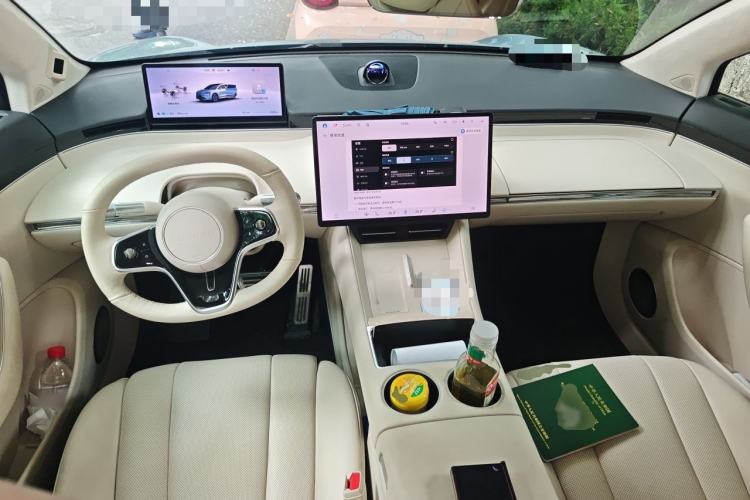 Used Hima Luxeed R7 2024 All-Electric 736 km Ultra Interior 2